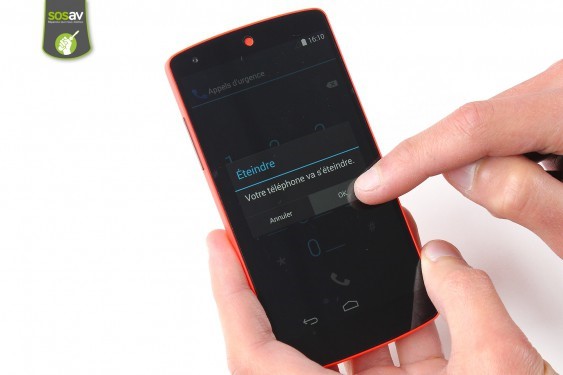 تعویض دکمه پاور تلفن همراه الجی Nexus 5 